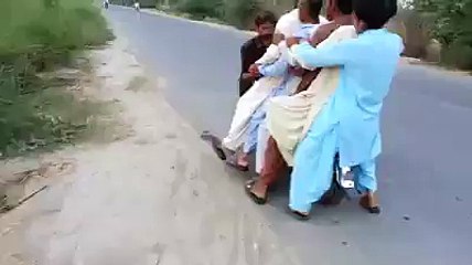 Des Pardes اے جہاز بڑے اوکھے لبّے نے چیک کرو