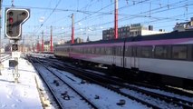 Treinen in de sneeuw, België. Les trains dans la neige, Belgique(Belgium, Belgien)