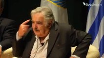 Encuentro de Mujica con la colonia de residentes uruguayos en Washington