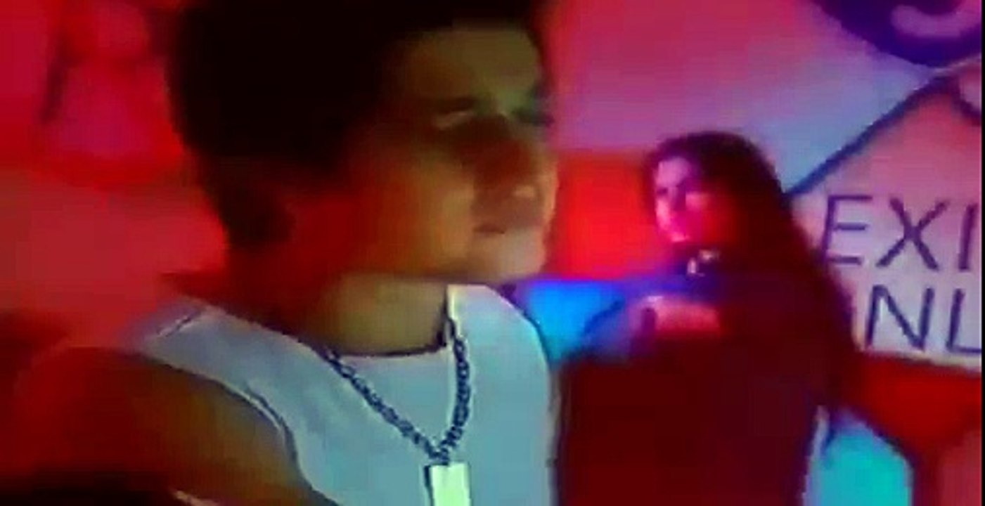 Sanam Baloch Smoking Scene Gone Viral on Internet 2015 [Full Episode]
