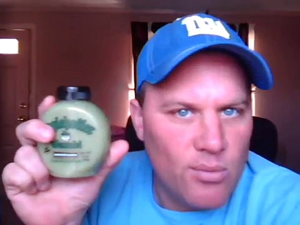 Shoenice eats wasabi