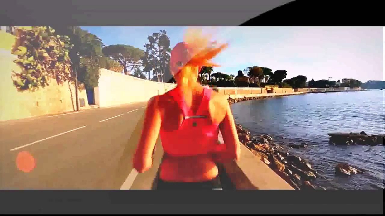 Magic Tricks 2014 best easy cool magic tricks revealed Running with GlideCam HD4000