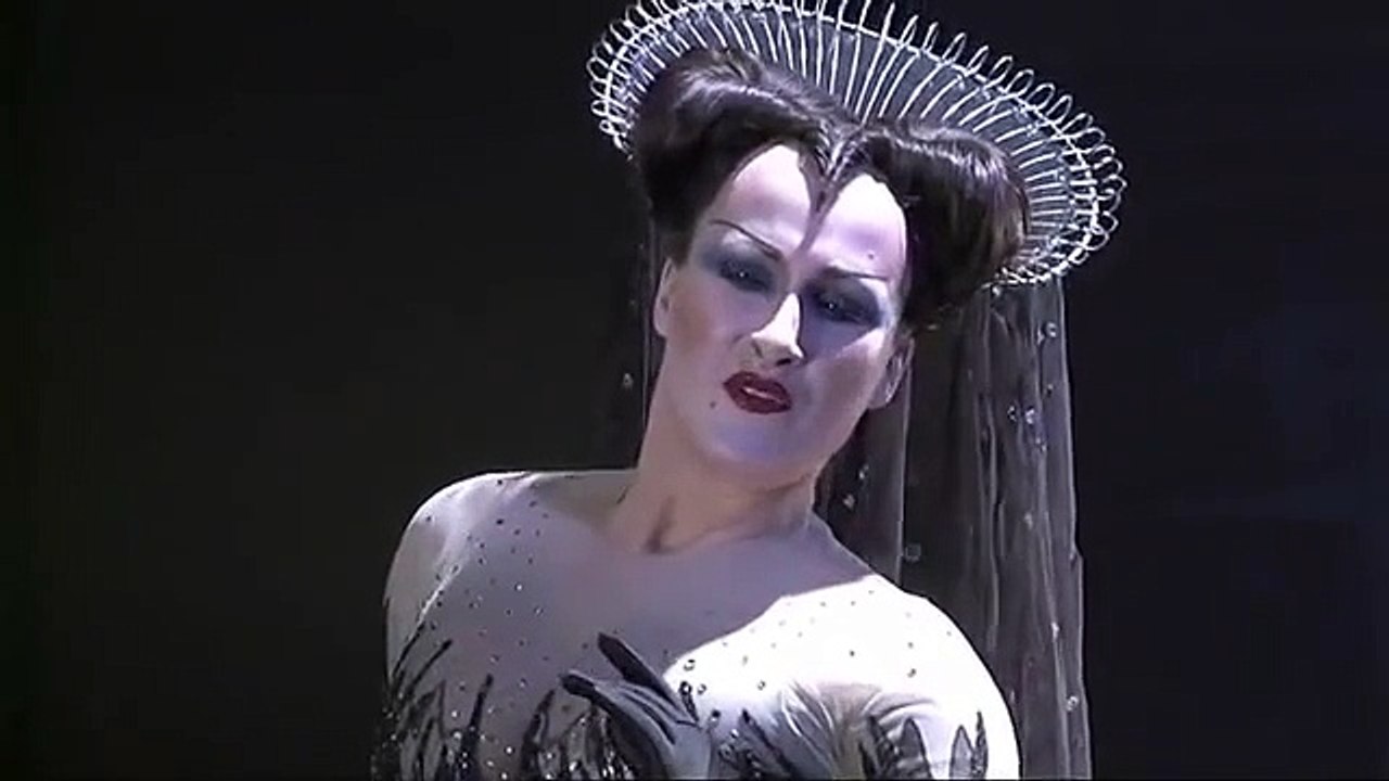 Diana Damrau as Queen of the Night I [HQ]