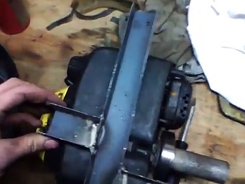 how to make a motorized bike/chainsaw bike friction drive