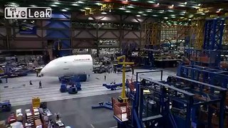 Watch Air Canada's new 787 Dreamliner being built in THREE minutes