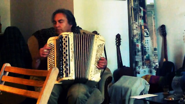 Jess et son accordeon MUSIQUE DU FILM DE PAGNOL LA VIGNE