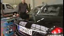 Mercedes Benz ( Removing the rear head restraints in the S-Class ) German