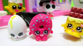 Giant Shopkins Trick or Treat Play Doh