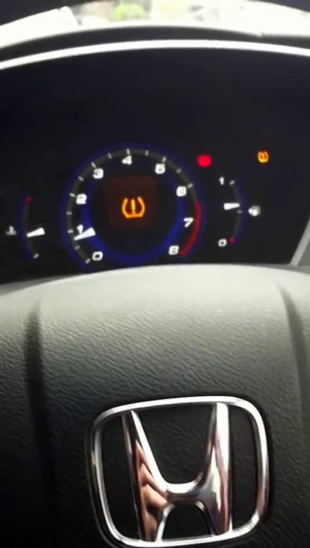How to reset Tyre Pressure in Honda Civic 2006-2011 - HONDA TPMS LIGHT RESET video Dailymotion