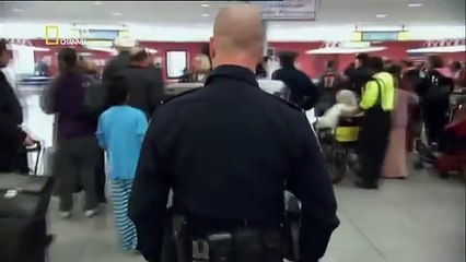 Aeroport JFK EP 04/6 [Cocaine en poche]