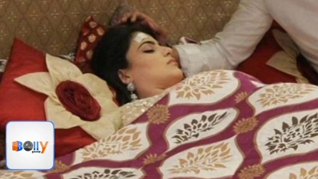 Meri Aashiqui Tumse Hi Radhika Madan Ki Ankh Hui INJURED 8th September 2015