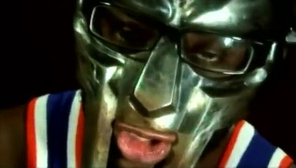 Gorillaz - November Has Come (LIVE)