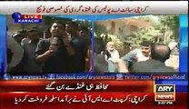 Team Sar-e-Aam attacked for uncovering police officials taking bribe - LIVE Footage