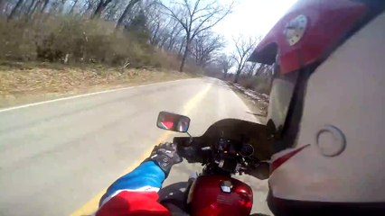 Tải video: Grosse chute à moto à plus de 100km/h - Accident violent