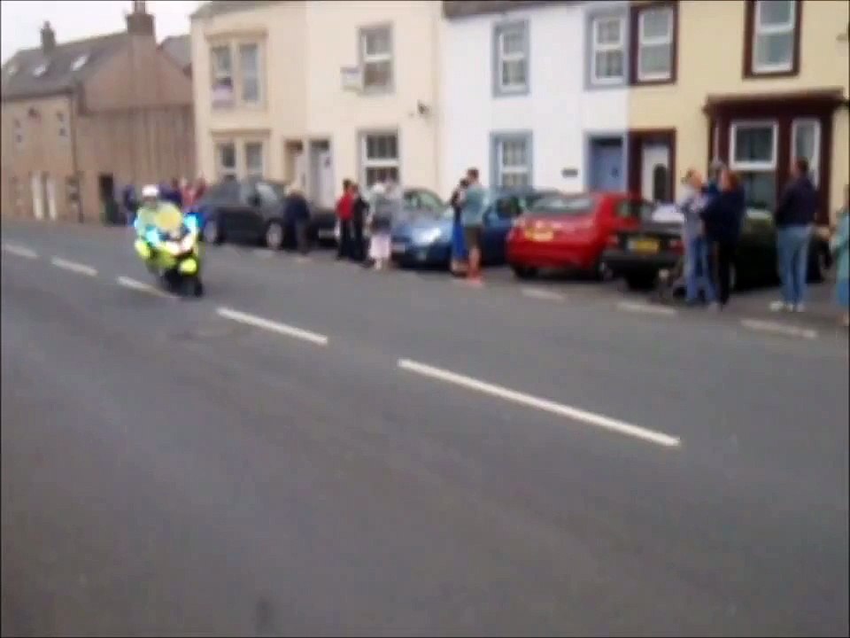 Tour of Britain - Crazy Chicken Man Leads in Allonby