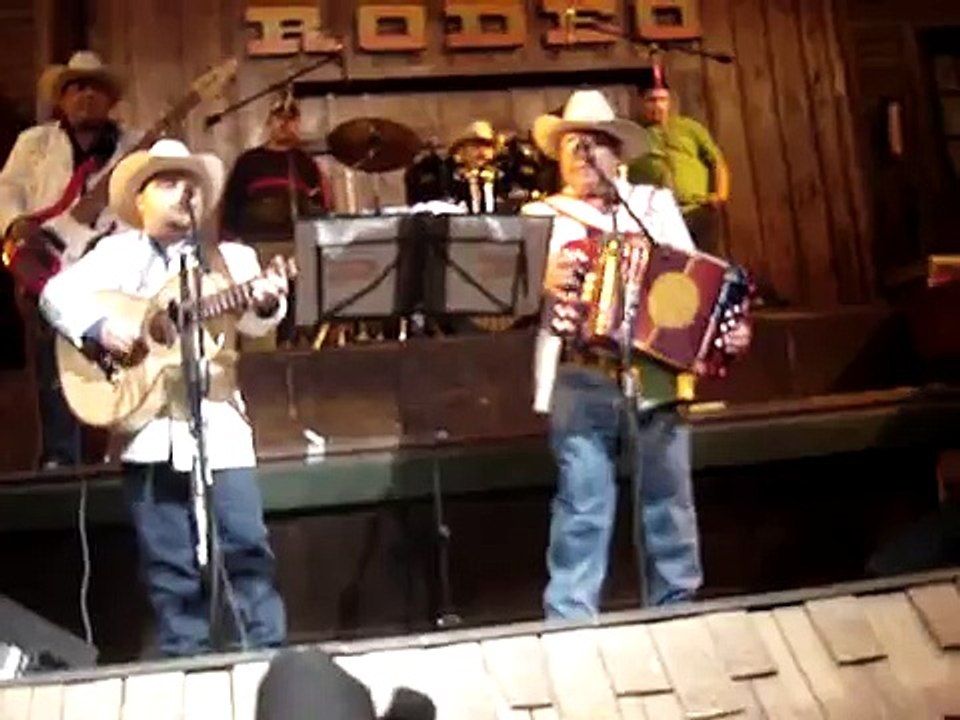 Los Cachorros de Juan Villarreal .. La Sierra Chiquita