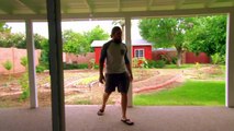 Bryan cuts off the water to the toilets when Bries family visits: Total Divas: September 1, 2015
