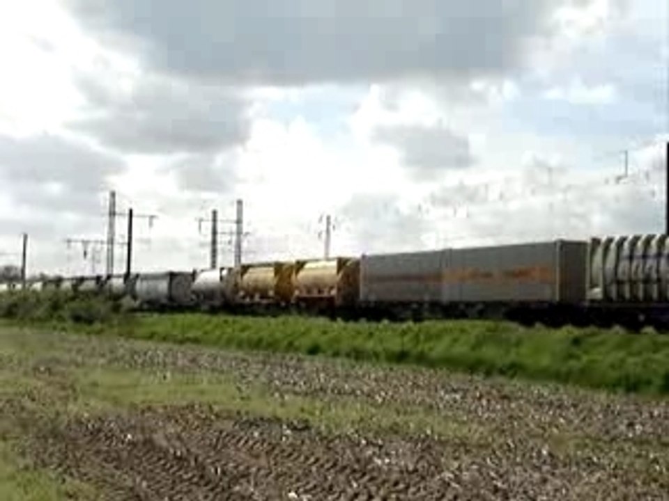 Train du combiné Onzain