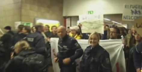 Comment les télés américaines parlent des réfugiés en Europe