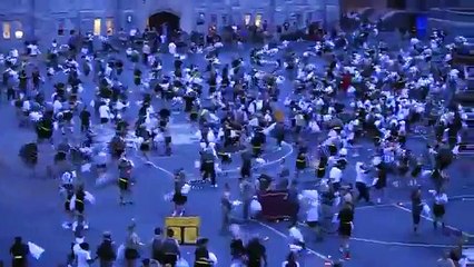 YouTube: 30 heridos dejó tradicional guerra de almohadas en West Point [VIDEO]