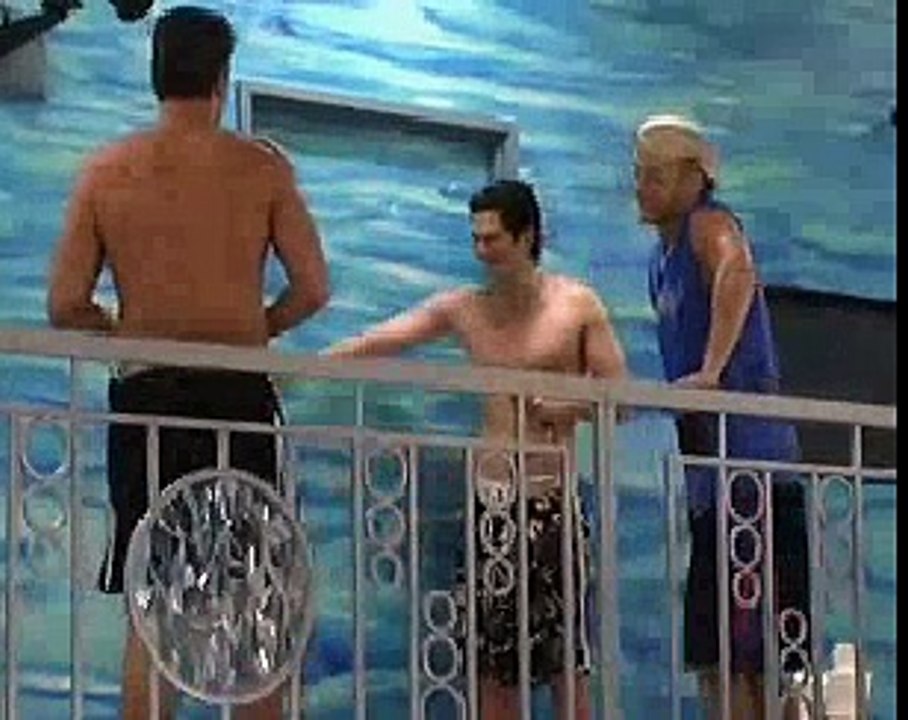 Will running in to get Boogie for shower wth Janie and erika