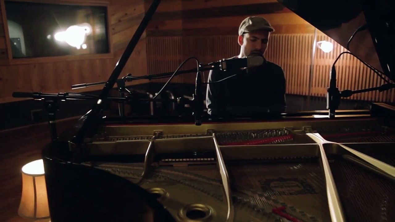 Will Reagan & United Pursuit - Through And Through (Live)