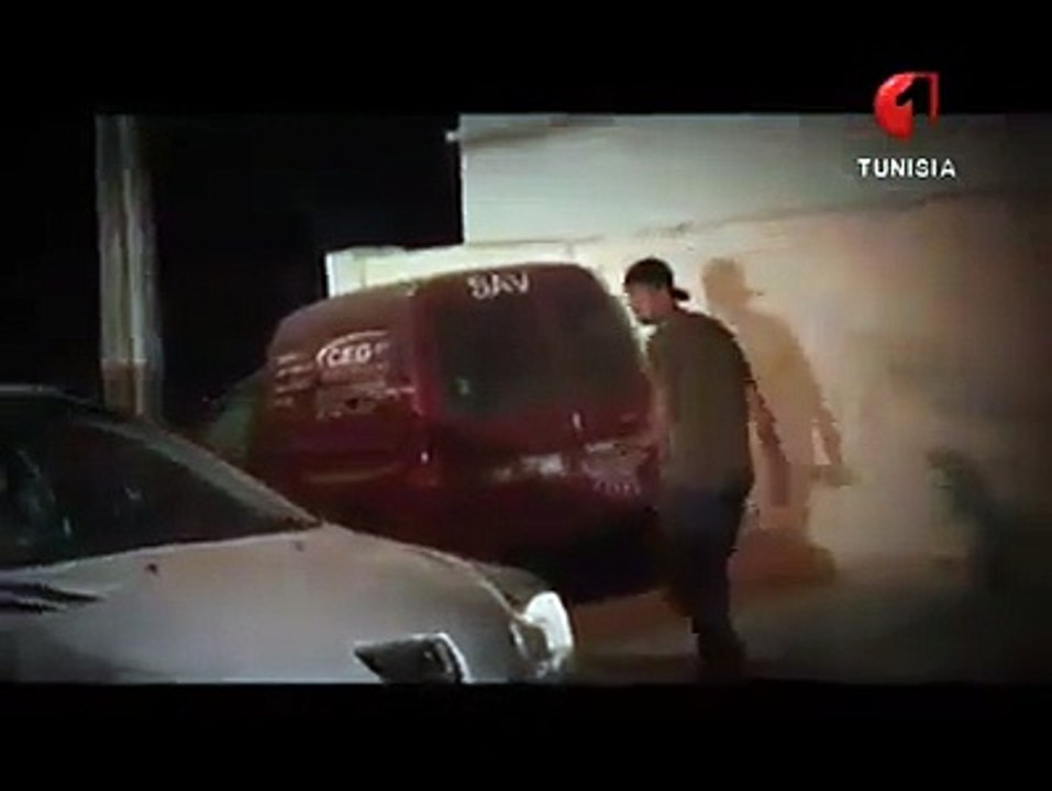 حدث في تونس  اقسم بالله قلبت على  ظهري من الضحك ههههههههه