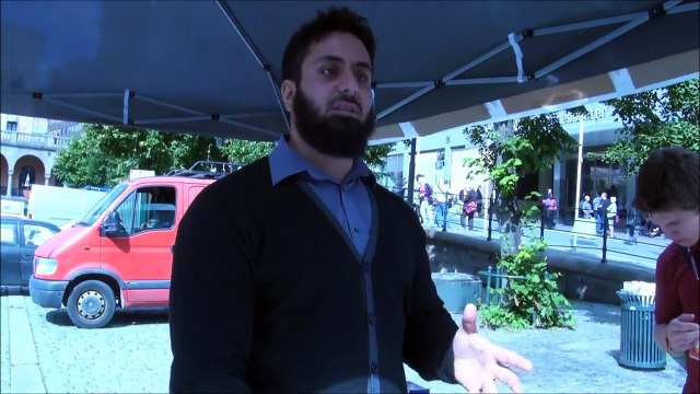 why do u need God ? question by humanist to Hamza Tzortzis