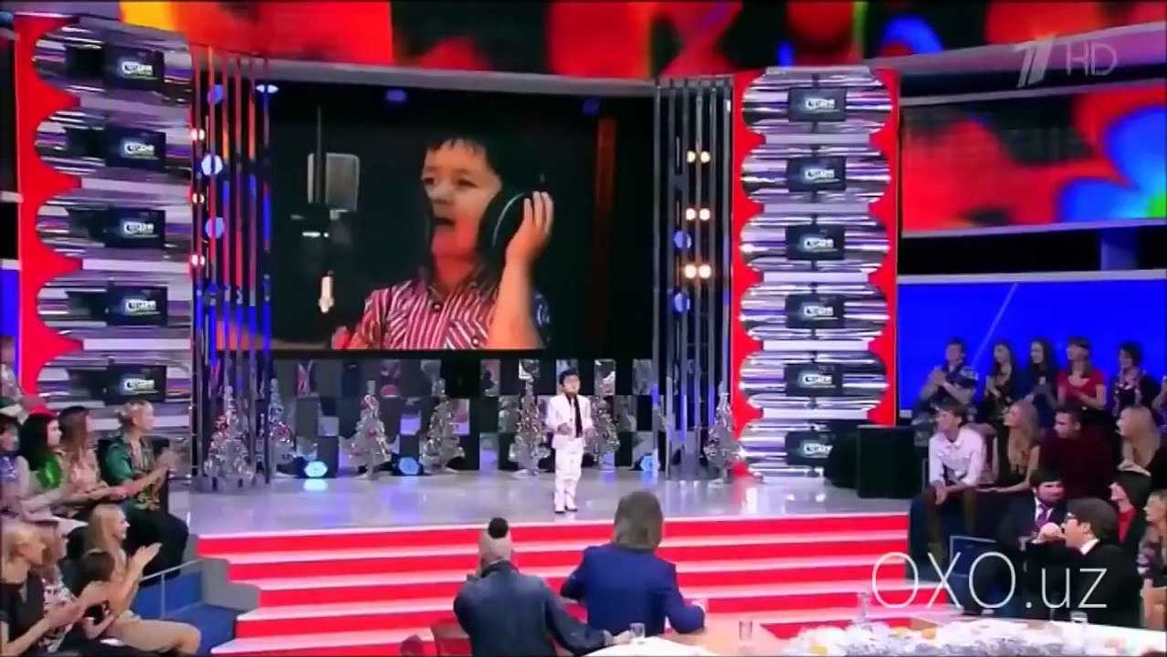 Afgan çocuğu dediğimiz Özbek çocuk Cora-beğ Corayev canlı performans