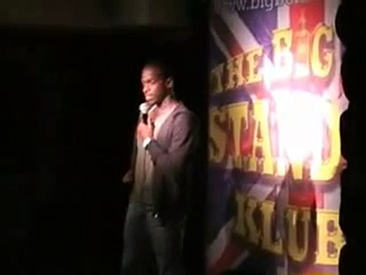 Kodjo Akolor ,  Stand up , Comedy
