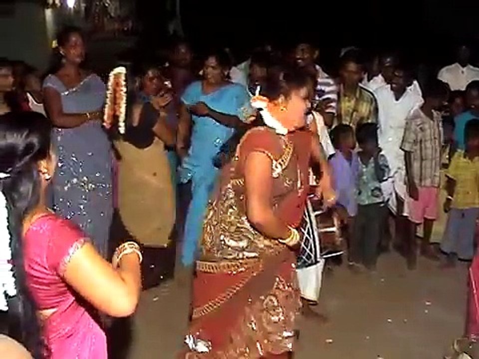 Super Shemale Dance in Vadipatti