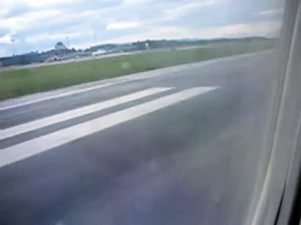 Despegando en el aeropuerto de Asturias