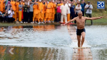 Un moine court 125 mètres sur l'eau (ou presque) ! - Le rewind du mardi 8 septembre 2015 !