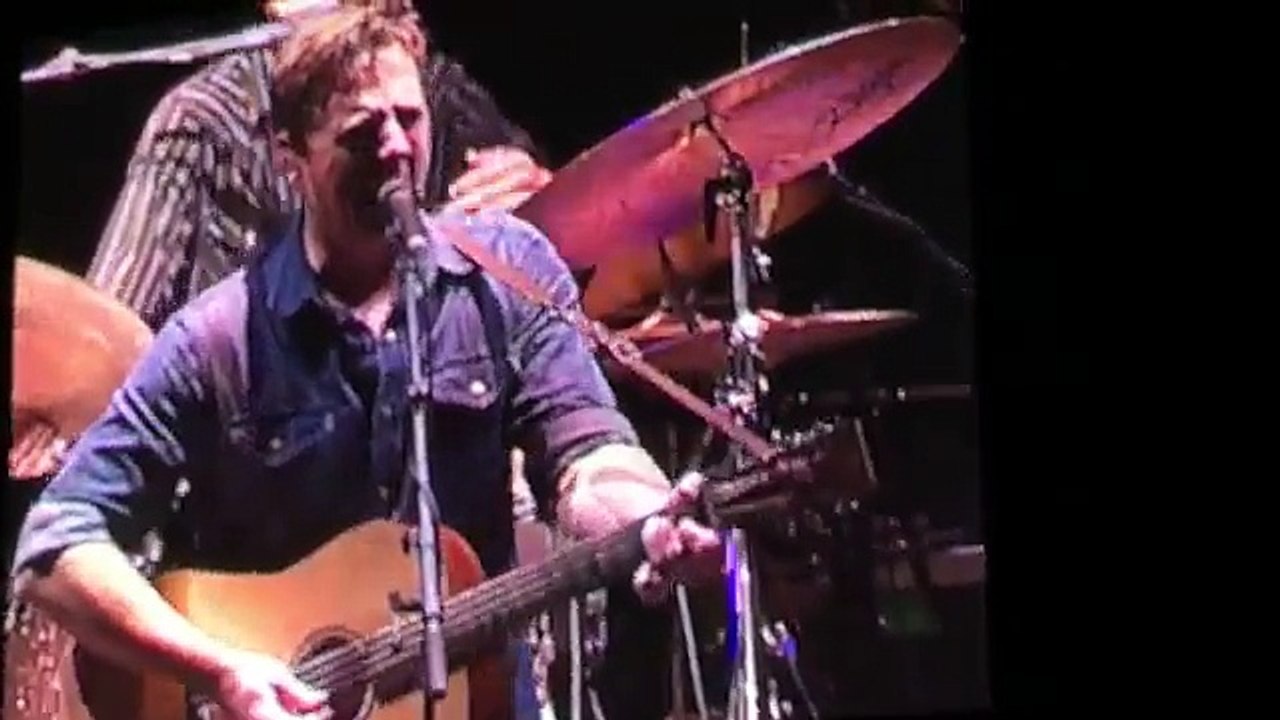 Sturgill Simpson - Listening to the Rain/The Motivator (T.REX cover)