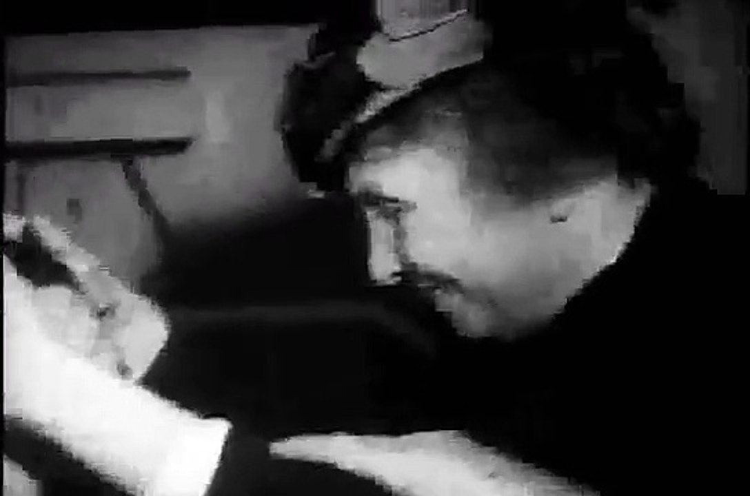 Helen Keller Meets President Eisenhower & Goes Shopping