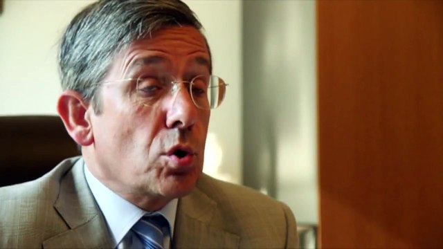 Nos très chers députés (bande-annonce)