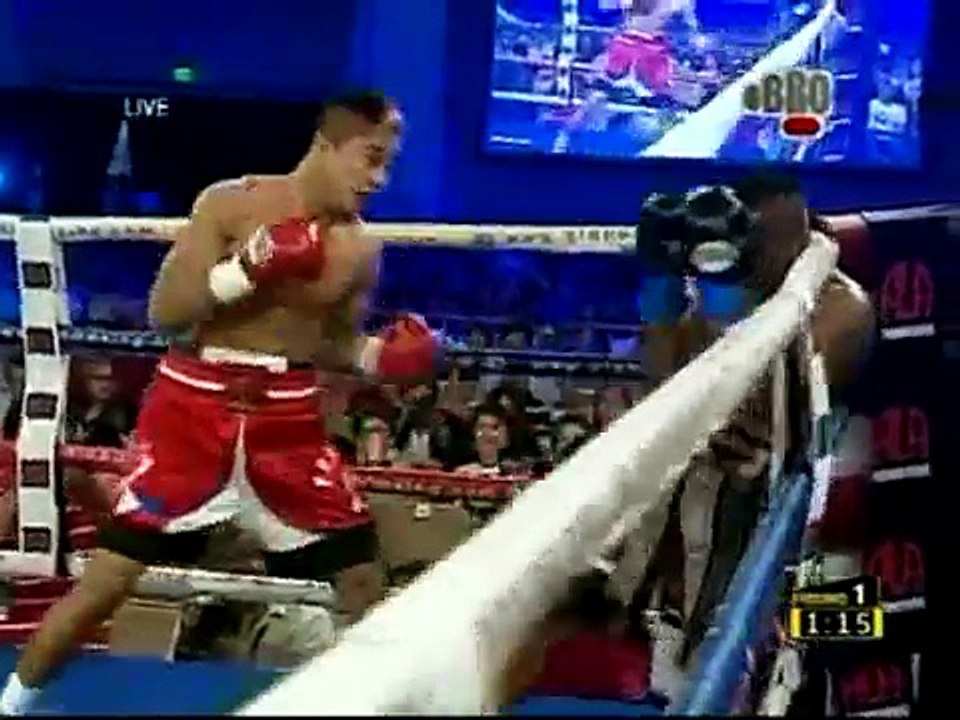 Albert Pagara vs. Isaac Junior