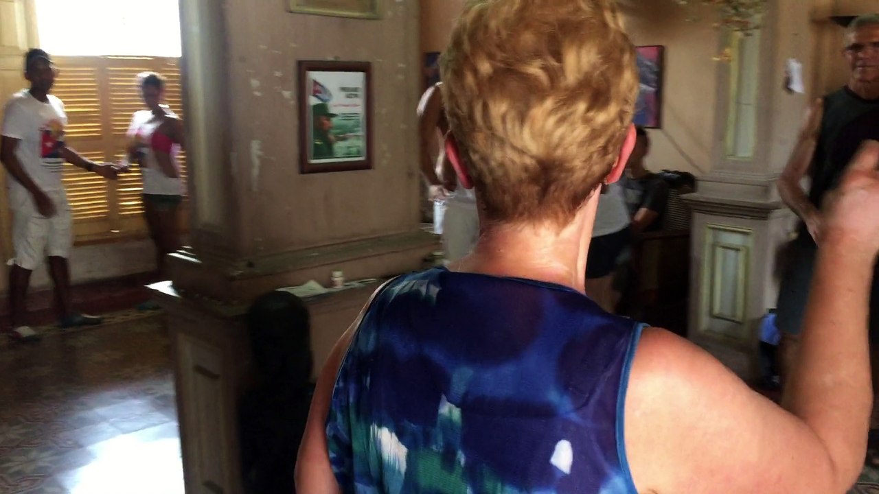 Cours de salsa du matin niveau inter 1 pendant Le Carnaval de Cuba