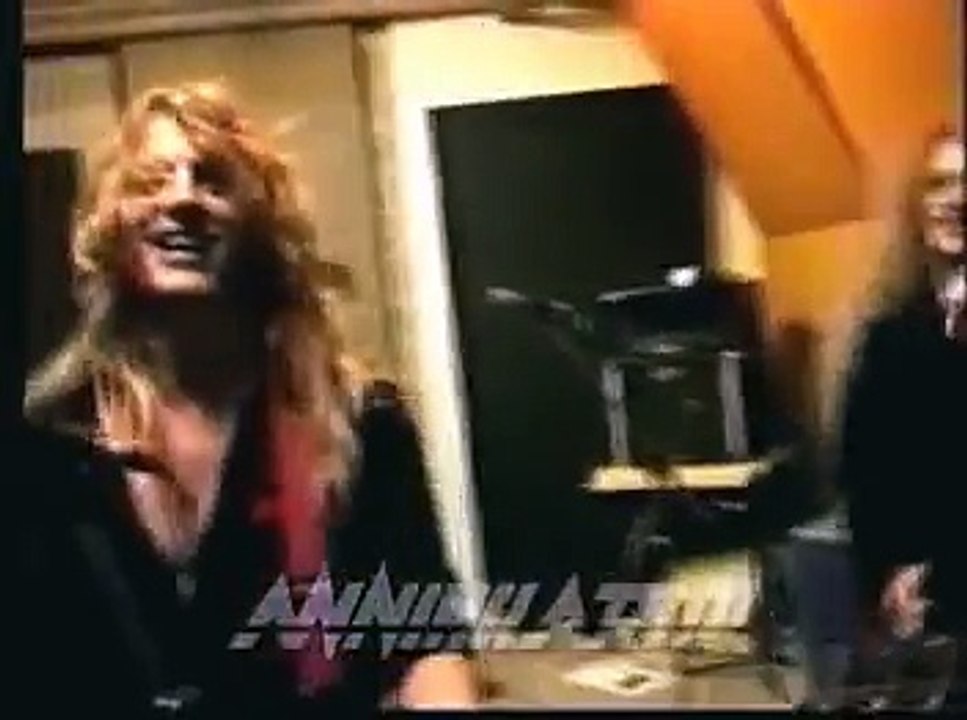 Annihilator - Knight Jumps Queen