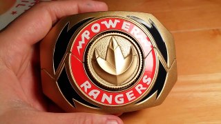 Green Mighty Morphin Power Ranger morpher belt buckle overview