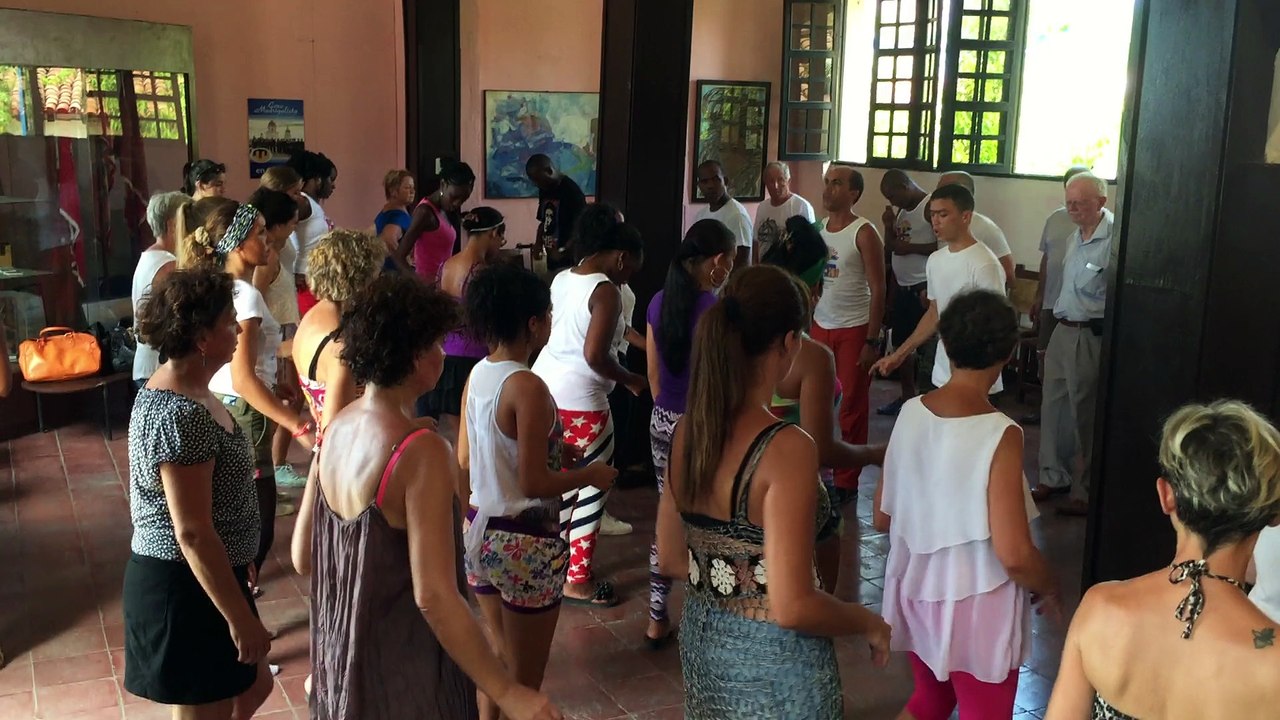 Cours de Kizomba niveau débutant Carnaval Juillet 2015