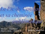 Le pic du Canigou et sa cheminée emblématique_0002