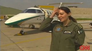 Pakistan female fighter pilots break down barriers - CNN report -