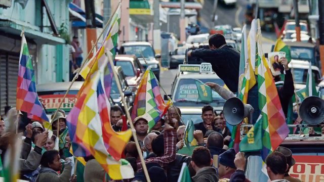 'Our Brand Is Crisis' - Tráiler V.O. (HD)