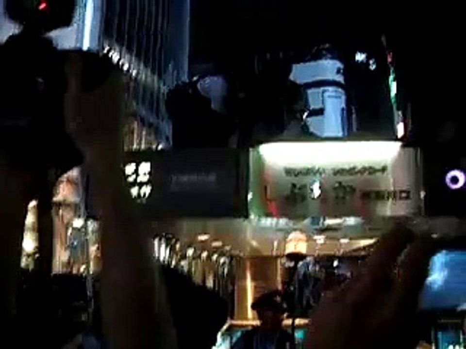 逮捕劇！渋谷でサポーターVS警官