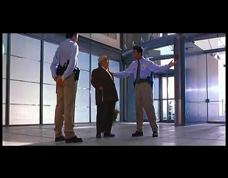 Ünlülerin ünsüzken oynadığı reklamlar Emre Kınay Yapı Kredi