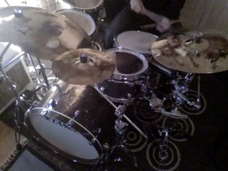 TOM PETTY - A FACE IN THE CROWD  ( Drum Cover )