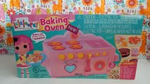 Lalaloopsy Baking Oven Strawberry Cake and Button Sugar Cookies Review
