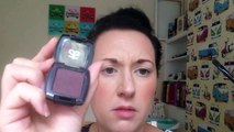 A quick and easy smoky eye using only 2 products
