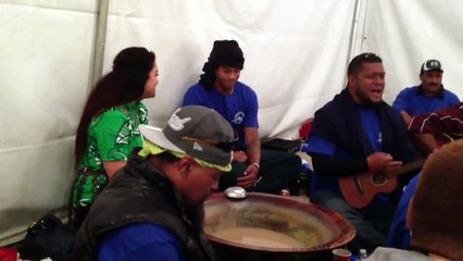 Solo fkFisi Era bini tu...2012 Taufa'ahau mo pilolevu Palo Alto